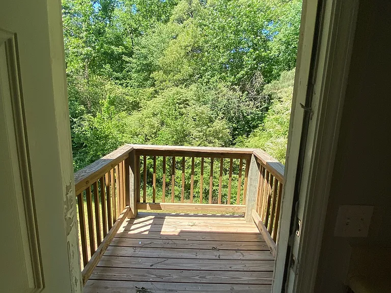 56 Sunrise Cir — Photo 8