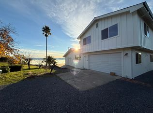 31425 Green Rd, Cloverdale, CA 95425