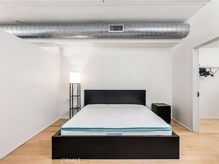 1100 S Hope St #810 — Photo 14