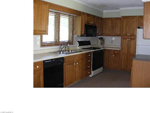 2nd image of 12733 Patricia Dr