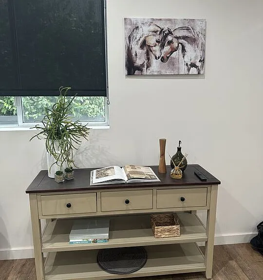 124 S Croft Ave #101 — Photo 17