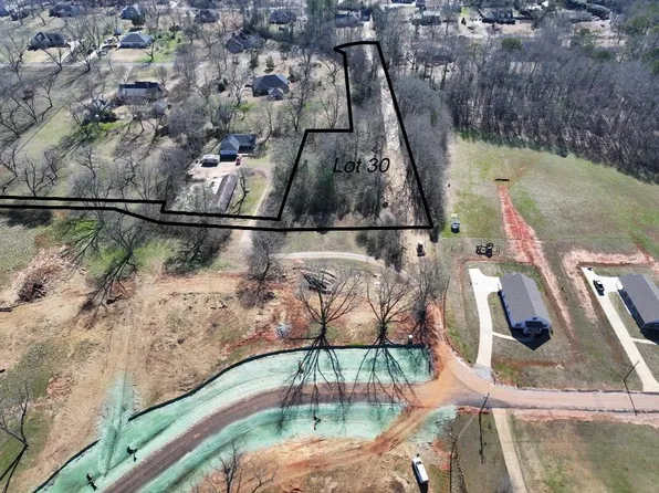 30 Pine Ter, Pine Mountain, GA 31822