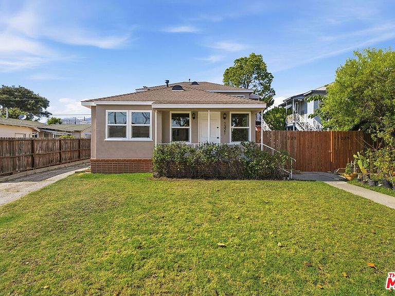 Listing photo 3