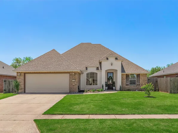 2114 Sweet Bay Cir, Bossier City, LA 71111
