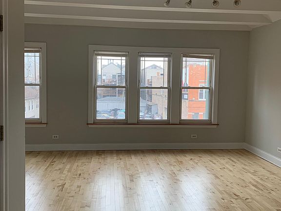 2nd image of 1540 N Ashland Ave APT 2F