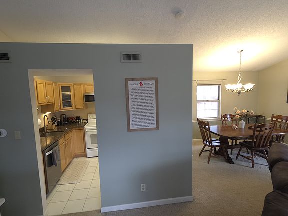 3rd image of 9003 N Swan Cir