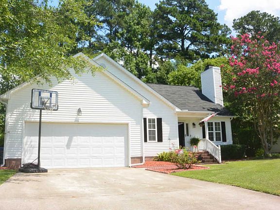 2nd image of 542 Bayberry Ln