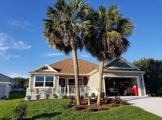 1028 Kelsea Cir, Lady Lake, FL 32159
