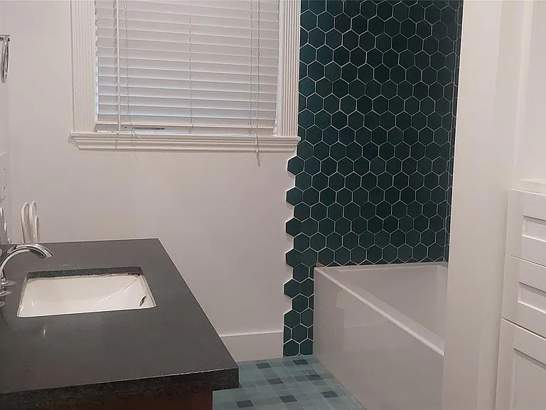 4629 Cedar Oaks Ln — Photo 11