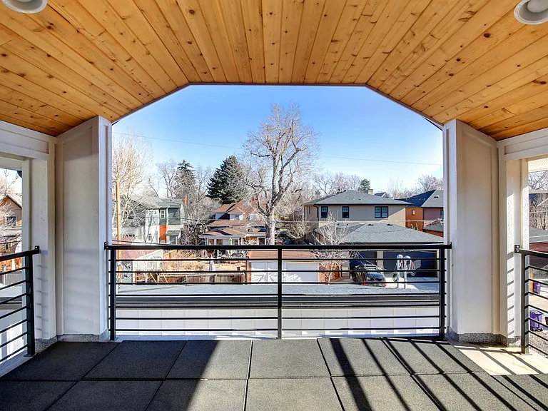 2134 S Josephine St — Photo 16