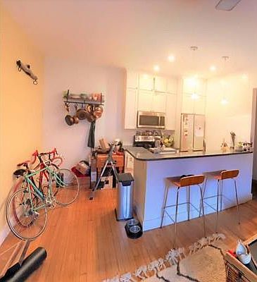 2nd image of 17 Keswick St APT 2