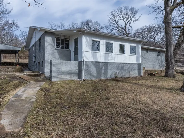3050 E Wyman Rd, Fayetteville, AR 72701