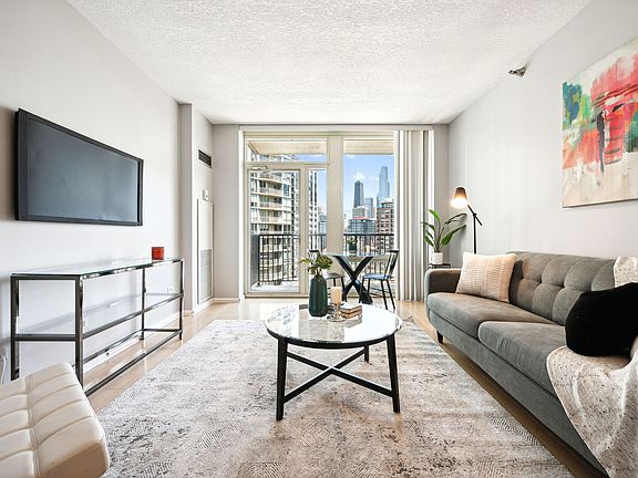 2nd image of 600 N Kingsbury St APT 1405