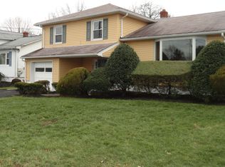 196 Patricia Pl, Clifton, NJ 07012