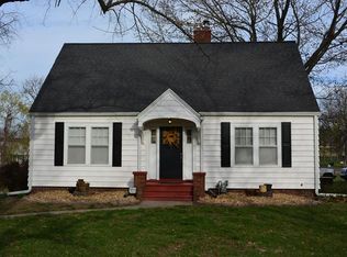 4302 NW Rochester Rd, Topeka, KS 66617