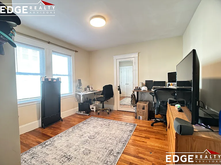 58 Hunnewell Ave #1 — Photo 8
