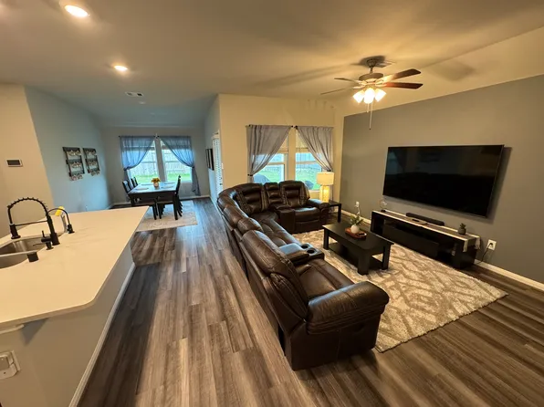 1729 Hartford Springs Trl, Houston, TX 77089