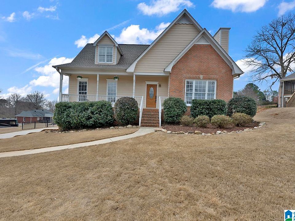 1st image of 3745 Lookout Dr