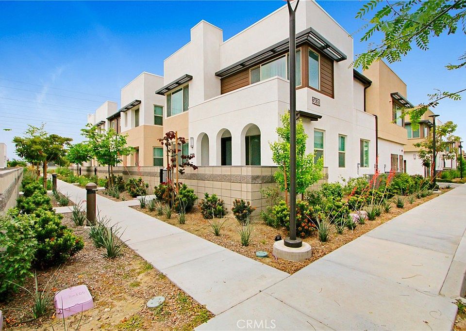 1st image of 3630 E Peckham Paseo #2