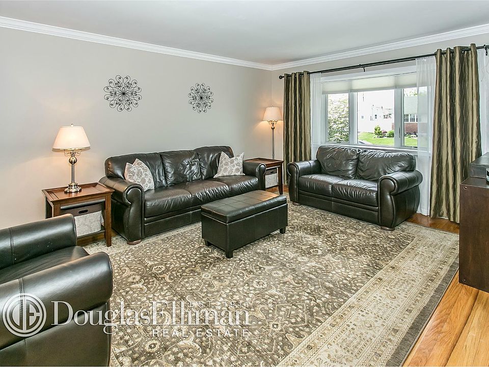 1st image of 85 Cornell Ln