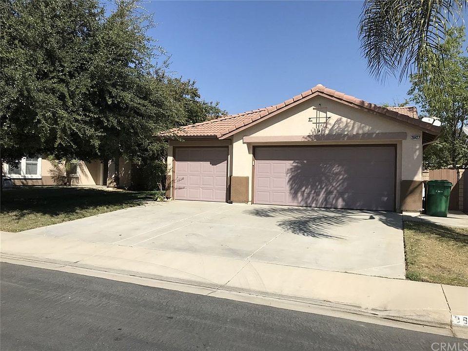 1st image of 28422 Belleterre Ave