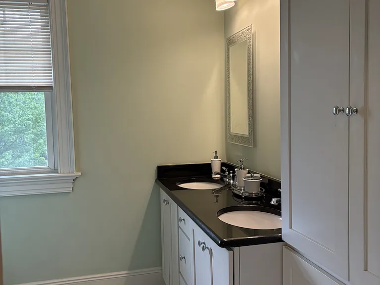 Lg Double Sink Vanity, Lots of Storage for Towels, Bed Linens, and Toiletries