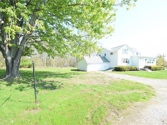 4th image of 1343 Lake Road West Frk