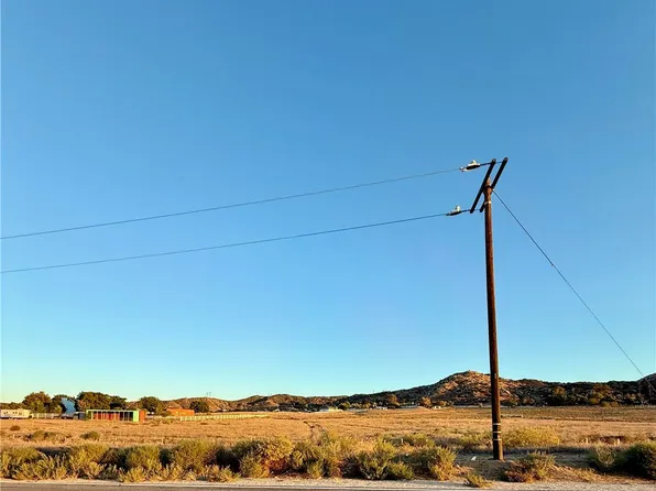 2 Montgomery Ave, Nuevo, CA 92567