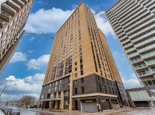 105 Champagne Ave S, Ottawa, ON K1S 5E5