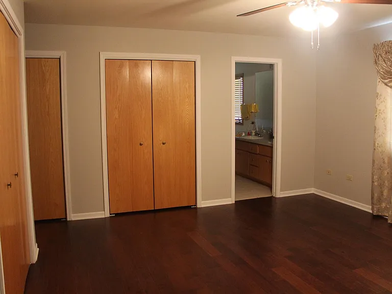 7810 Brookside Glen Dr — Photo 25