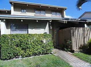 8055 SW 21st Ct, Davie, FL 33324