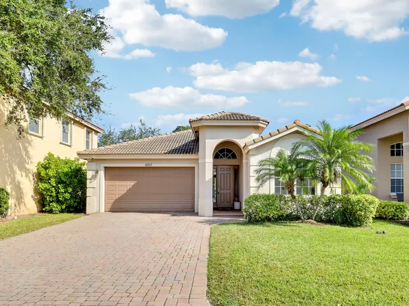 5017 SE Graham Drive, Stuart, FL 34997