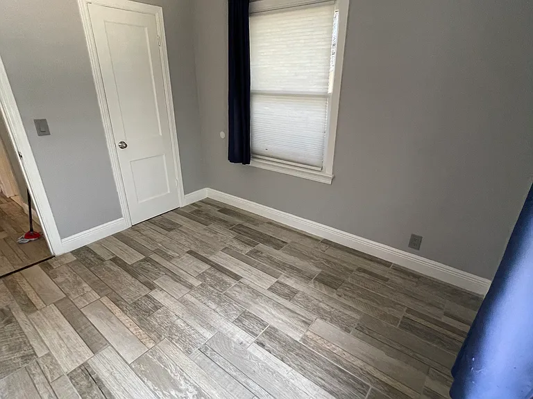 322 S Lake Dr — Photo 12