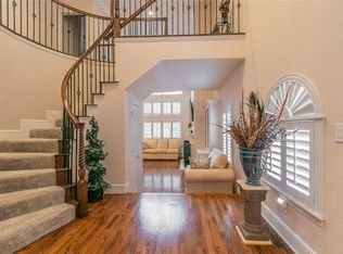 4167 Towne Green Cir, Addison, TX 75001