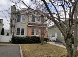 34 Mohegan Ave FLOOR 1, Pt Washington, NY 11050