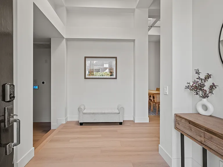 781 Box Canyon Trl — Photo 6