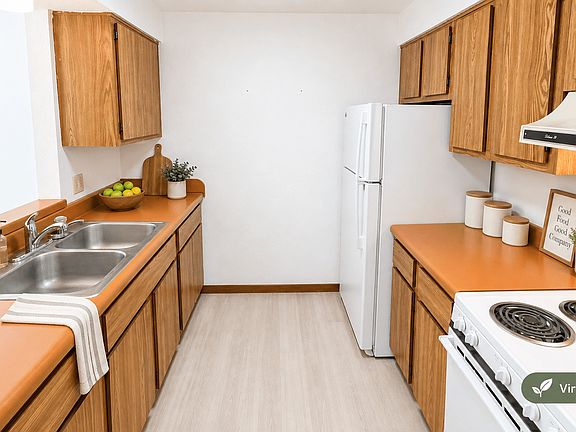 5th image of 16 Green River Rd #21499403