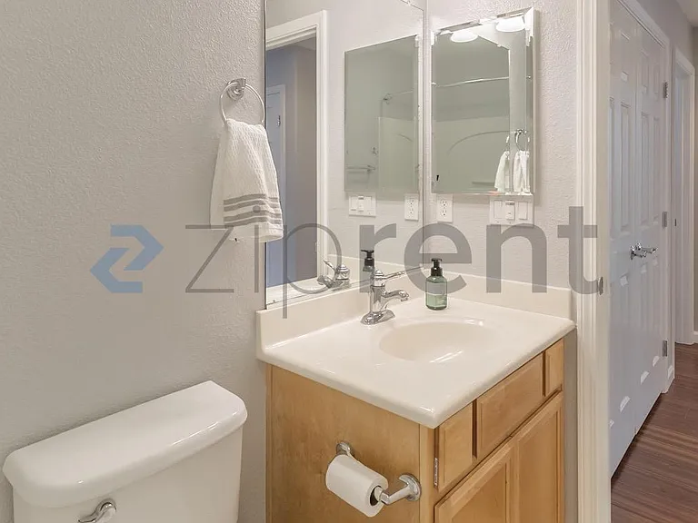 1465 Valley Glen Dr — Photo 29