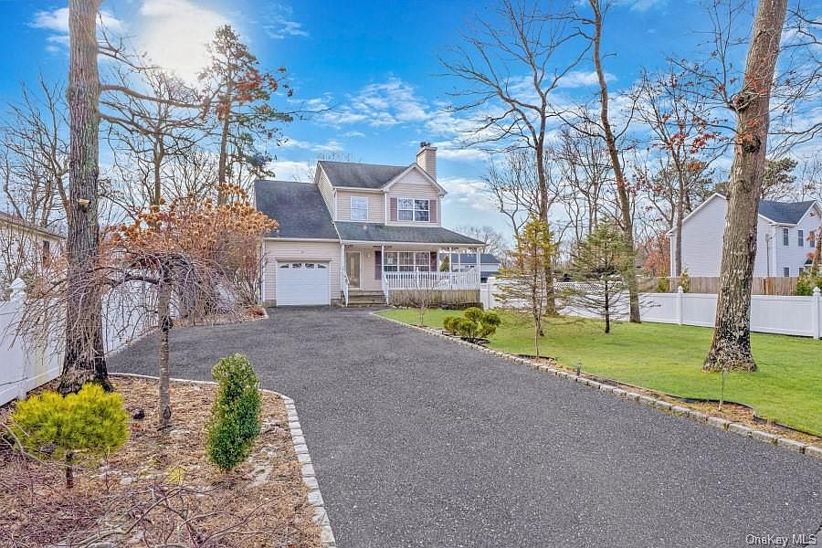 28 Moriches Middle Road, Shirley, NY 11967 Zillow