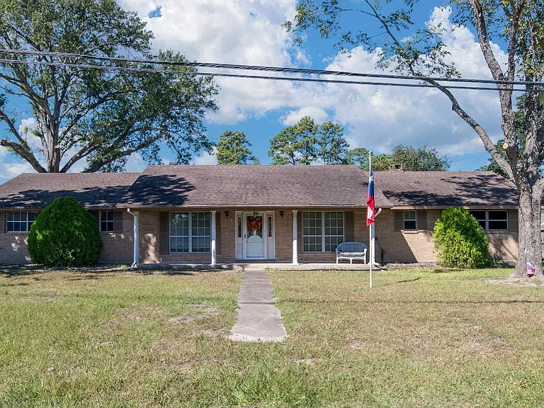 1830 Baker Dr — Photo 26