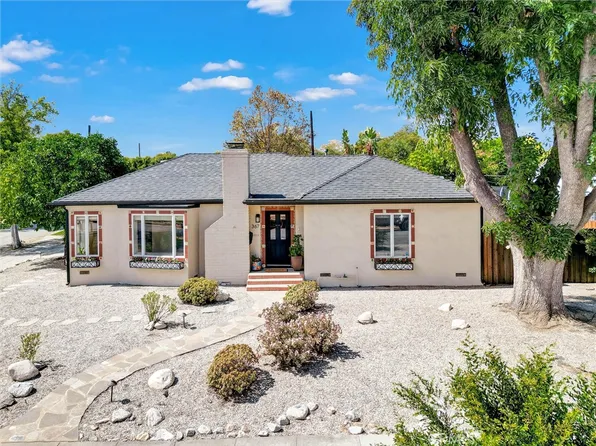 367 Eaton Dr, Pasadena, CA 91107