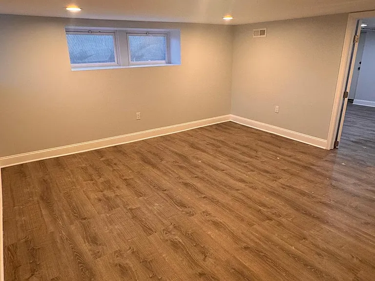 5200 Ready Ave — Photo 11
