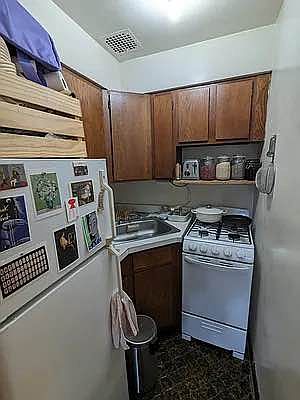 4th image of 113 W 85th St APT 2A