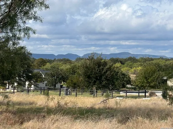 118 SAMANTHA LN LOT 33C, Kingsland, TX 78639