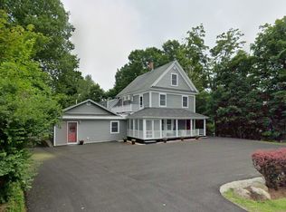 71 Long Sands Rd APT 3, York, ME 03909
