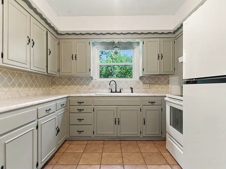 6206 Terrydale St — Photo 20