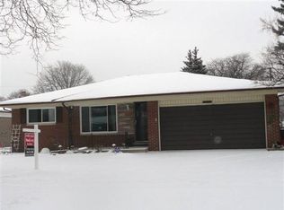 32808 Wareham Ct, Warren, MI