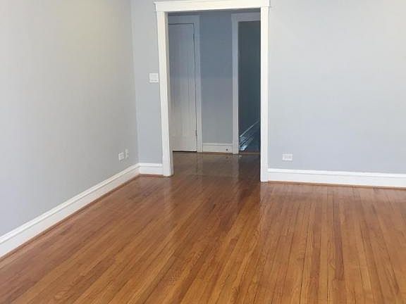 4th image of 5543 W Jackson Blvd #1