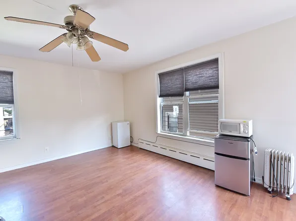 1229 East 37th Street image 12 of 23