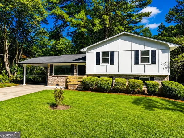 170 Peachtree Ct, Riverdale, GA 30274